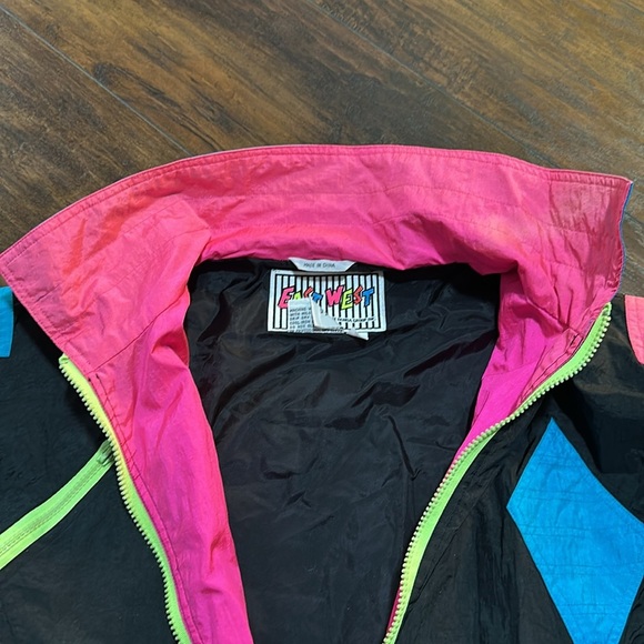 Vintage East West Colorful Ski Windbreaker Black Jacket with Neon Accents - Picture 15 of 15
